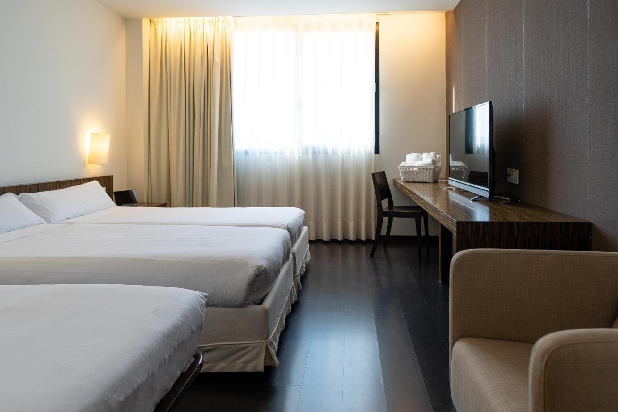 Eth Rioja Hotel Haro Buitenkant foto
