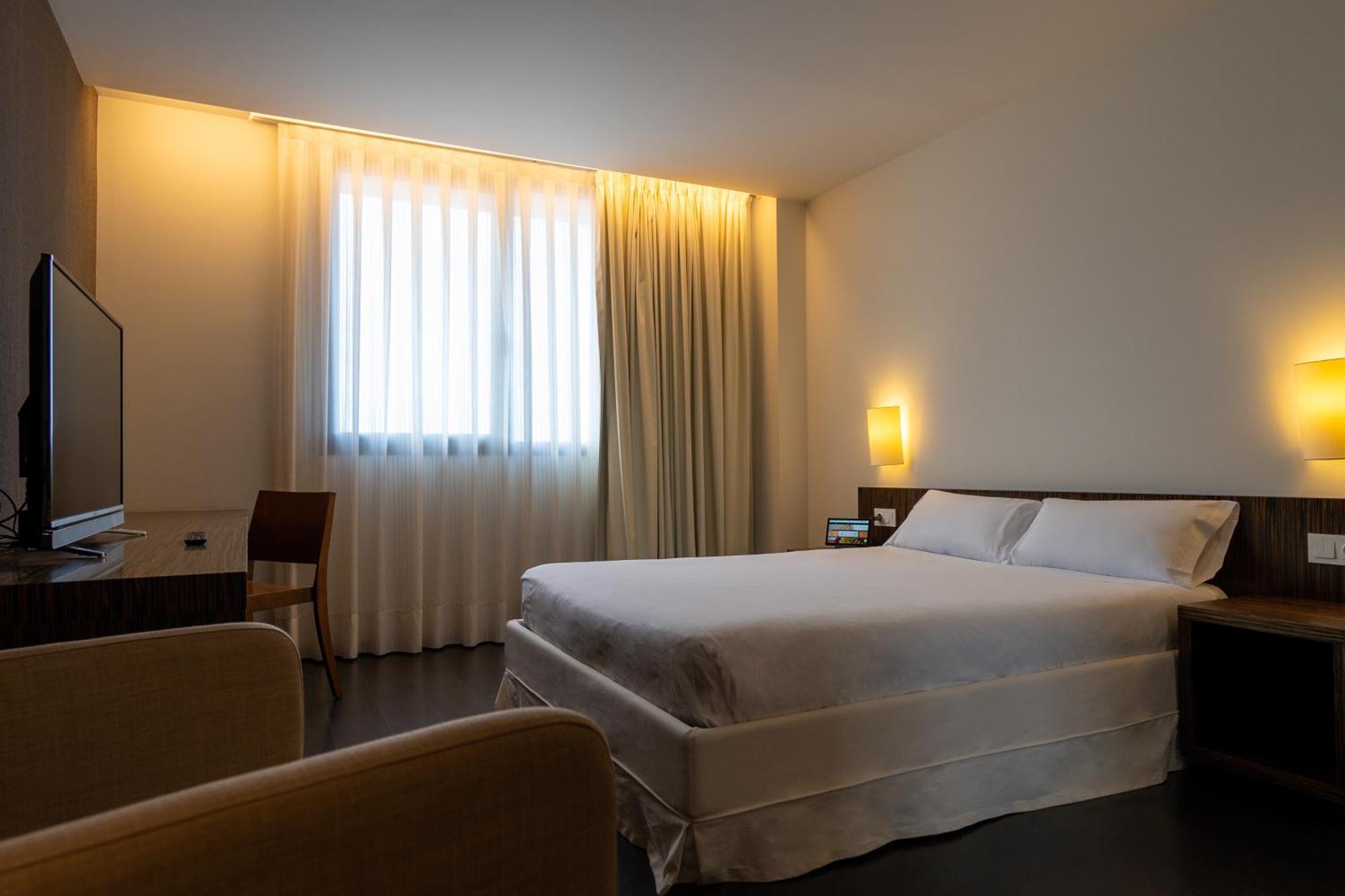 Eth Rioja Hotel Haro Buitenkant foto