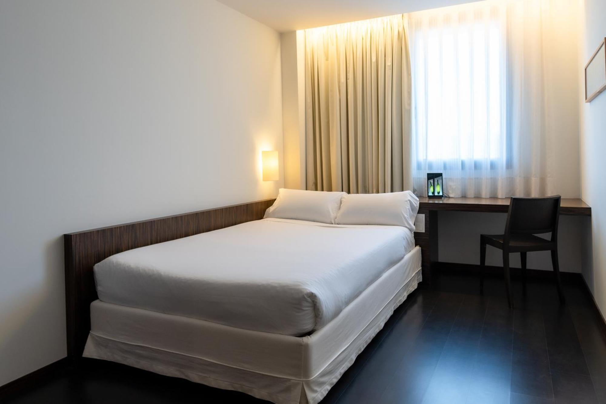 Eth Rioja Hotel Haro Buitenkant foto